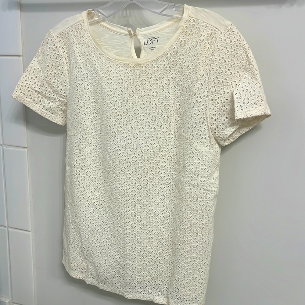 Loft short sleeve eyelet front mixed media top